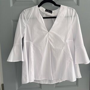EUC Pomander Place White Top